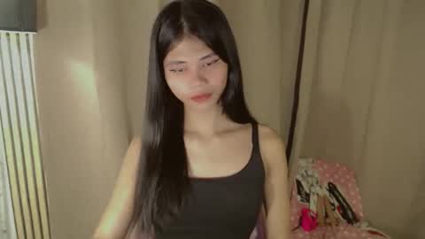 Vivian online show from April 2026 10:38:01 PM