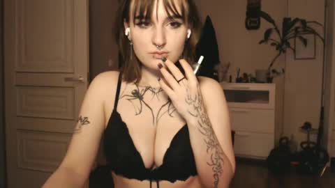 hanna online show from April 2026 01:58:02 AM