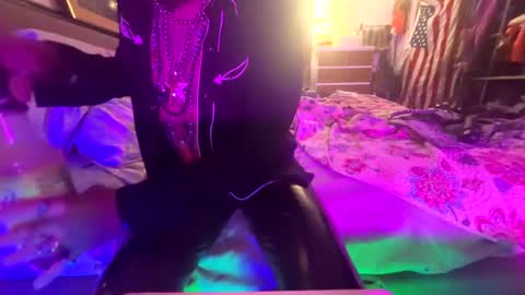 Edging4U online show from October 2025 08:15:02 AM