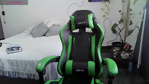 Snapshot of yourownerserena chatting on February 2026 12:30:01 PM Serena online show from February 2026 12:30:01 PM