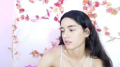 Snapshot of yoursexy18lover chatting on July 2026 07:23:02 AM Lina and roberth online show from July 2026 07:23:02 AM