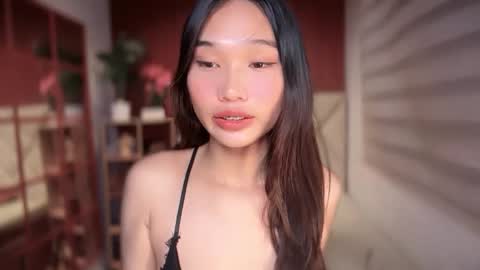 yoursluttyashxx online show from June 2026 06:02:01 PM