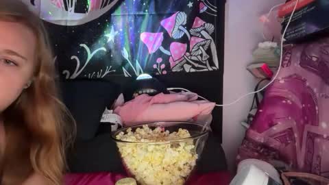 yourthickgingergoddess online show from January 2026 05:34:01 AM