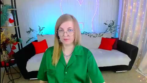 Snapshot of youruniverser chatting on June 2026 09:23:01 AM Alice online show from June 2026 09:23:01 AM