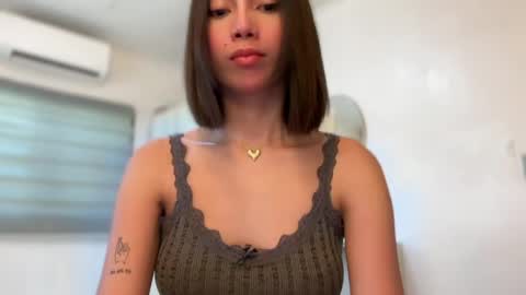 YowgineTheGreat online show from April 2026 06:27:01 AM