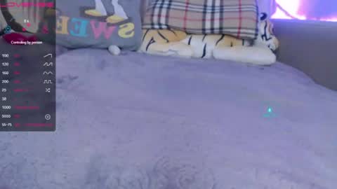 Snapshot of yuli_ya chatting on July 2026 07:18:02 AM Sweet Pussy online show from July 2026 07:18:02 AM