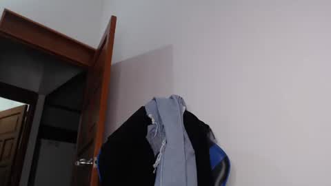 yumchocolate777 online show from April 2026 07:44:01 AM