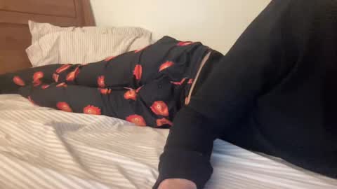 yungwolf69 online show from September 2025 04:26:01 AM