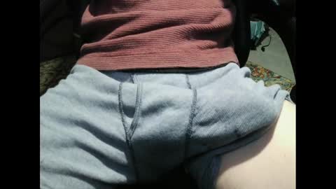 zach52590 online show from October 2025 08:02:02 PM