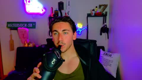 Zach Rhyder online show from April 2026 12:48:01 AM