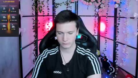 Snapshot of zackhandsome chatting on February 2025 03:43:01 PM Zack online show from February 2025 03:43:01 PM