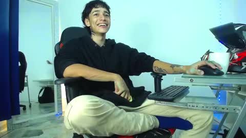 zack online show from December 2024 11:50:02 PM