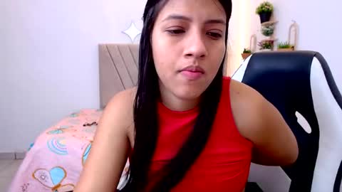 Snapshot of zara_cute18 chatting on June 2026 12:18:01 PM Zara online show from June 2026 12:18:01 PM