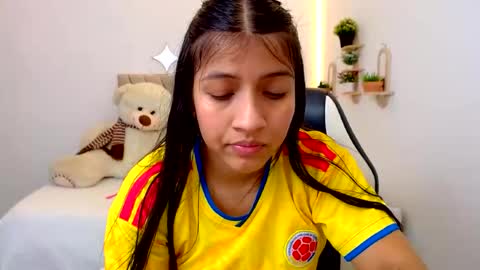 Snapshot of zara_cute18 chatting on July 2026 06:25:02 PM Zara online show from July 2026 06:25:02 PM