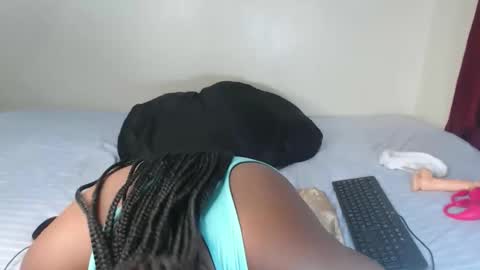 Snapshot of zara_dane chatting on February 2026 08:18:01 PM Zara Dane online show from February 2026 08:18:01 PM