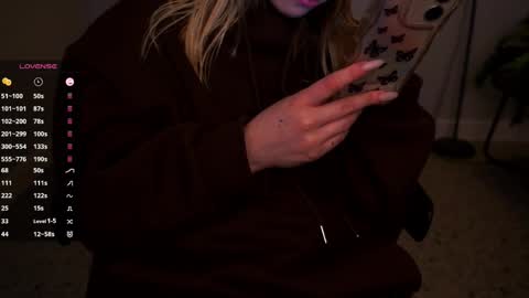 Criss  online show from April 2026 04:46:01 AM