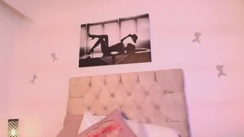 Snapshot of zaracampbell chatting on July 2026 12:20:02 PM Zara online show from July 2026 12:20:02 PM