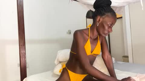 zaria_amara online show from June 2026 06:58:02 PM