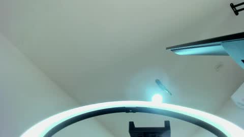 Zarina Waynne online show from May 2026 01:50:01 PM