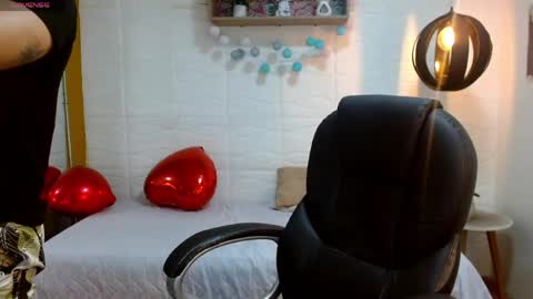 zayn_clausen online show from April 2026 05:07:02 PM