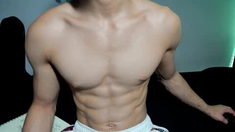 zenzhu online show from February 2026 04:22:02 PM