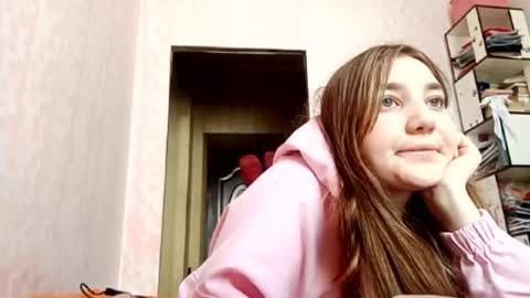 zeniabrossoit online show from March 2026 07:25:02 AM