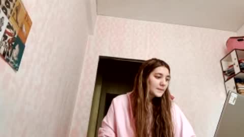 zeniabrossoit online show from April 2026 04:42:01 AM