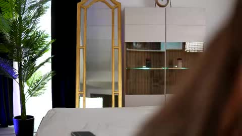 ZenyaNoir online show from April 2026 09:02:01 AM