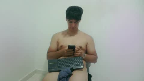 Snapshot of zeus_183 chatting on July 2026 12:37:02 AM zeus_183 online show from July 2026 12:37:02 AM