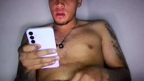 zeus_s online show from April 2026 03:04:02 AM