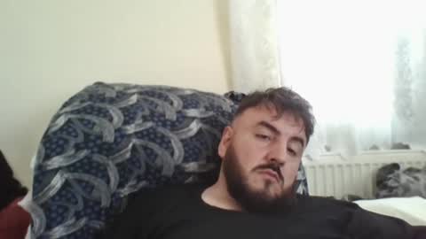 zH1NaSaH online show from May 2026 01:39:02 PM