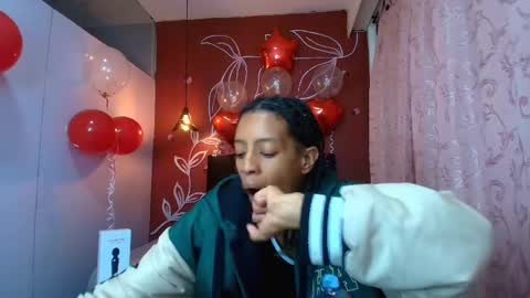 Zia Green online show from February 2025 12:01:02 PM