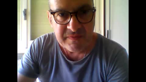 zino9372 online show from September 2025 01:01:01 PM