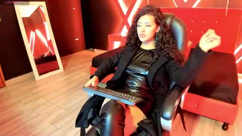 zoe  online show from June 2026 04:06:02 AM