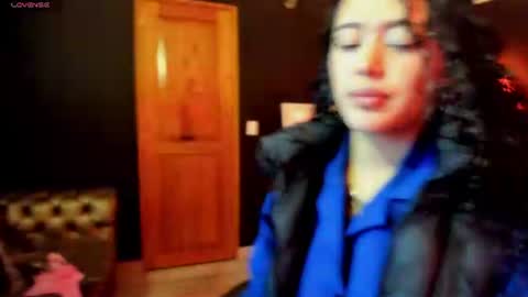 zoe  online show from July 2026 02:02:01 AM