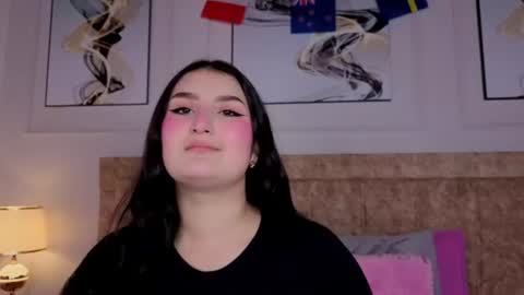 zoe_moon__ online show from June 2026 11:14:01 AM