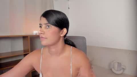 Zoe online show from April 2026 02:56:01 AM