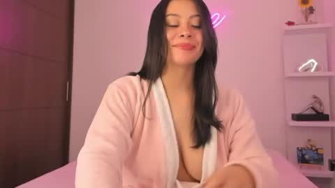 zoecams online show from July 2026 07:27:02 PM