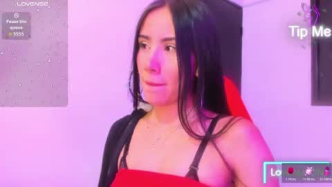 Laura  online show from July 2026 06:05:01 AM