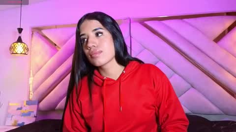 Zoe online show from April 2026 12:39:01 PM