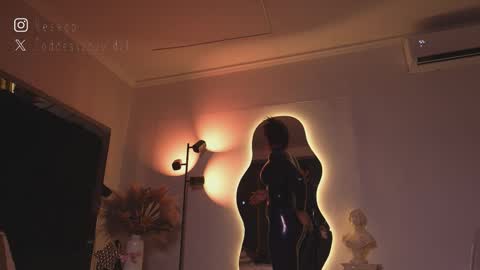 zoevidal_ online show from February 2026 11:55:01 AM