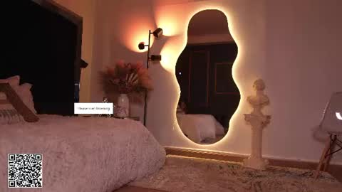 zoevidal_ online show from July 2026 11:56:01 AM