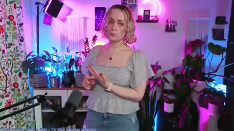 Zoey Ryan online show from January 2026 05:27:02 PM