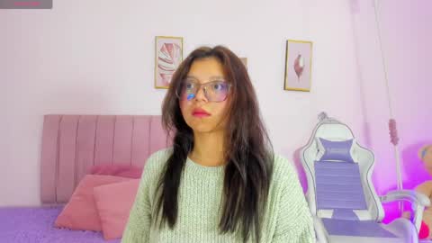 Zoe online show from April 2026 11:59:01 AM