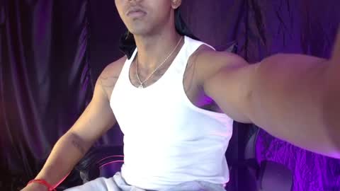 Zoriel online show from May 2026 06:46:01 PM
