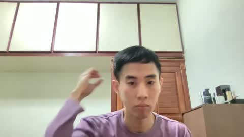 Snapshot of zseszsesz chatting on December 2024 03:47:02 PM Z online show from December 2024 03:47:02 PM