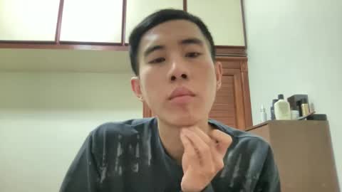 Snapshot of zseszsesz chatting on December 2024 03:17:01 PM Z online show from December 2024 03:17:01 PM