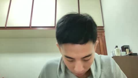 Snapshot of zseszsesz chatting on December 2024 05:34:01 AM Z online show from December 2024 05:34:01 AM