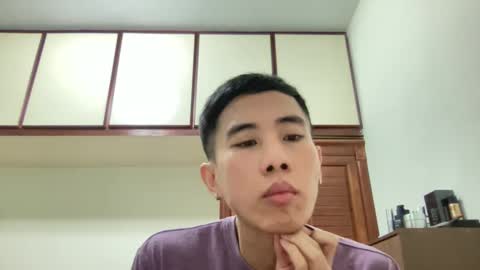 Snapshot of zseszsesz chatting on January 2025 02:10:01 AM Z online show from January 2025 02:10:01 AM