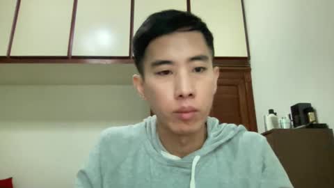 Snapshot of zseszsesz chatting on February 2025 03:32:02 AM Z online show from February 2025 03:32:02 AM